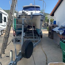 Glacier bay isle runner blue hull 2670