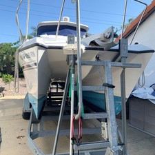 Glacier bay isle runner blue hull 2670