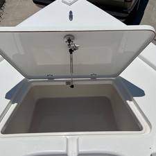Sea Ray pro 208 bay