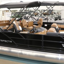 60 x 16 tri-toon passenger vessel