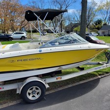 Regal 1900 Bowrider