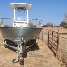 Boston Whaler 210 Montauk