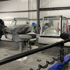 Tracker Pro Guide V-16 WT