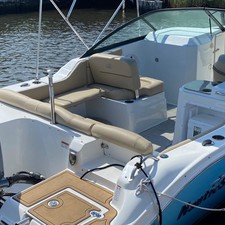 Nauticstar 2302 legacy