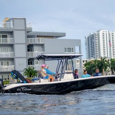 Carolina Skiff Sea Chaser 24 HFC
