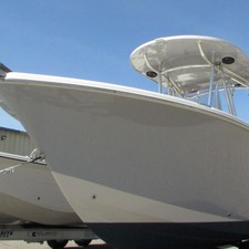 Carolina Skiff Sea Chaser 24 HFC