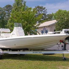 Skeeter sx200 bay boat