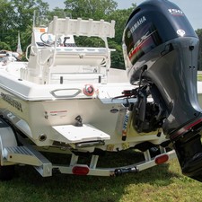 Skeeter sx200 bay boat