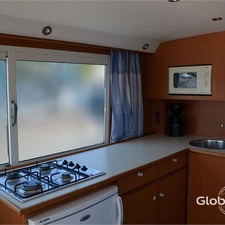 Safari Houseboat 1200