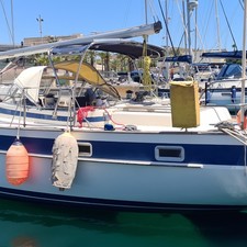 Hallberg-Rassy 42E