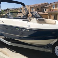 Bayliner VR5 BOWRIDER