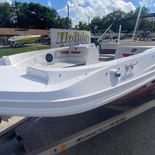 Hurricane SunDeck Sport 185 OB