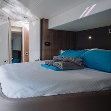 Bali 4.8 OW - 3 + 1 cab.