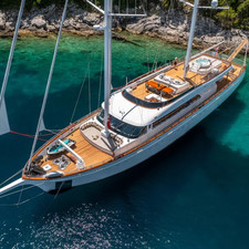 Luxury Sailing Yacht Love Story