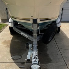 Sea ray 225 weekender