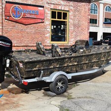 Lund Boats Predator 1760