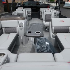 Bennington 22 LSR SPS