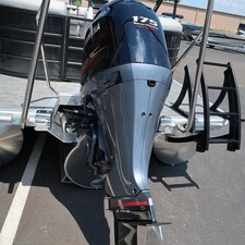Bennington 22 LSR SPS