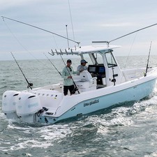 Everglades 295 Center Console