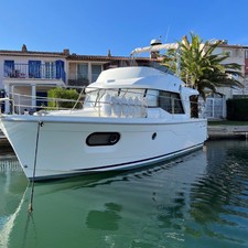Beneteau Swift Trawler 35