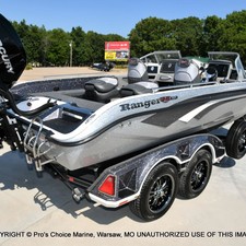 Everglades 230 cc w/ 250 verado