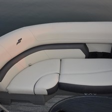 Starcraft Marine EX 22 R