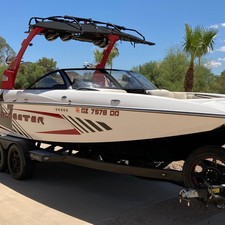 Malibu Wakesetter 22MXZ Soven Edition