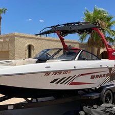 Malibu Wakesetter 22MXZ Soven Edition