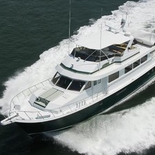 Hatteras 74 Sport Deck Motor Yacht