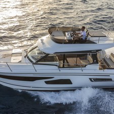 Jeanneau Merry Fisher 1095