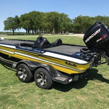 Bass cat 20