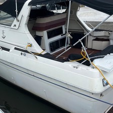 Cruisers yachts 298 villa vee