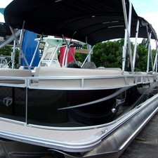 Tahoe GT Rear Fish 23 FT