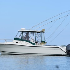 Pursuit 2870 center console
