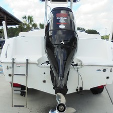 Sea Ray hunt ultra 211