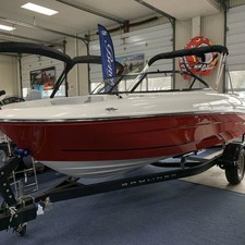 Bayliner VR4 BOWRIDER