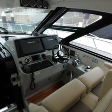 Sea Ray 470 Sundancer