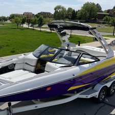 Malibu Wakesetter 22 MXZ