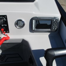Viaggio Lago 22U Quad Lounger Tripletoon With A Suzuki 150HP Motor