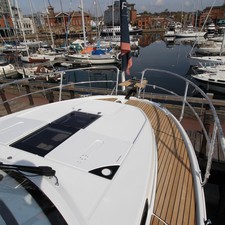 Jeanneau Merry Fisher 1095