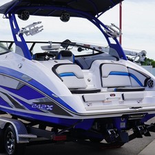 Yamaha 242X E-Series