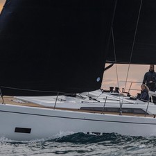 Grand Soleil 44