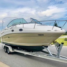 Sea Ray 240 Sundancer