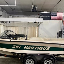 Correctcraft ski nautique