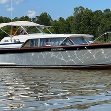 Chris-Craft Cavalier