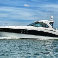 Cruisers Yachts 390 Sports Coupe