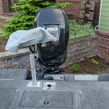 Lund Boats 2075 Tyee Magnum