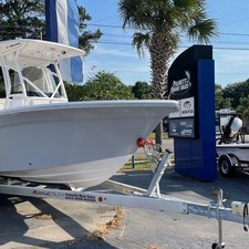 Sea Fox 228 Commander