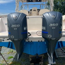 Grady-White Express 330