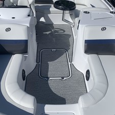 Hurricane 188 sport sundeck